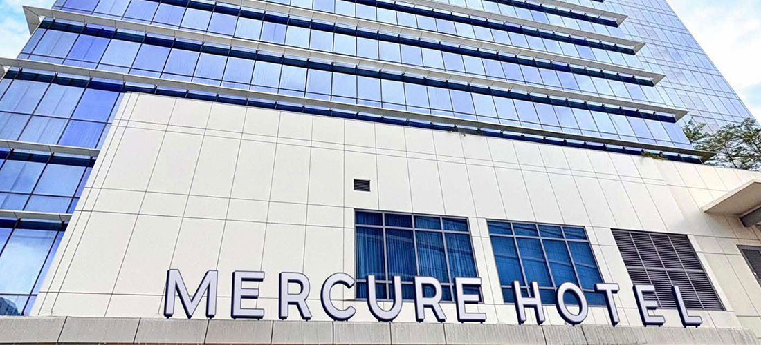 �����L���[�� �}�N�^�� �Z�u�i���F�x�������g �z�e�� �}�N�^���j�@�O��(�C���[�W)