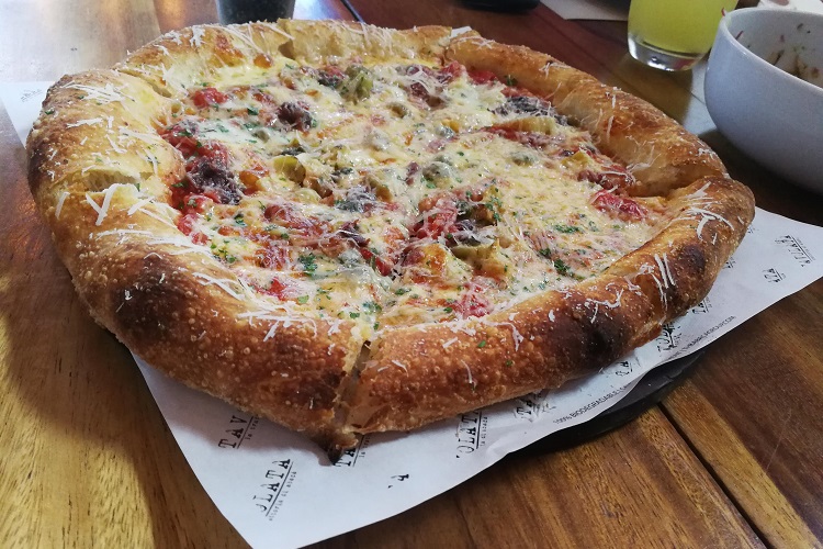 Tavolataのピザ