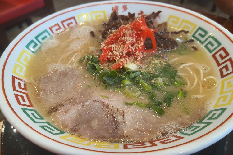 一幸舎の泡系豚骨ラーメン1