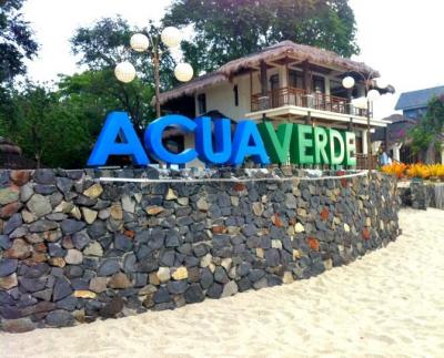 Acua_Beach.JPG